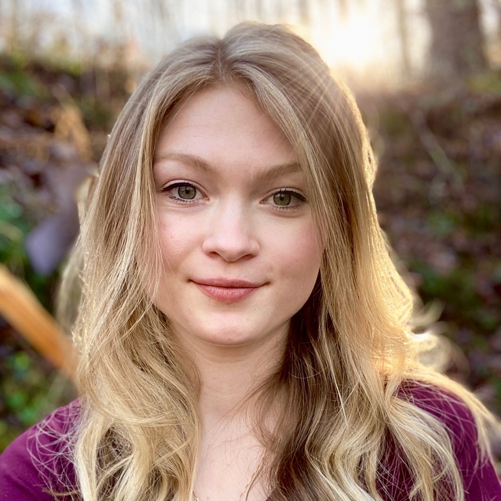 Meet your Posher, Emmy